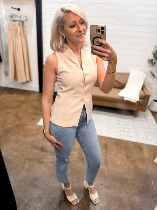 Caroline - Woven Collared Vest