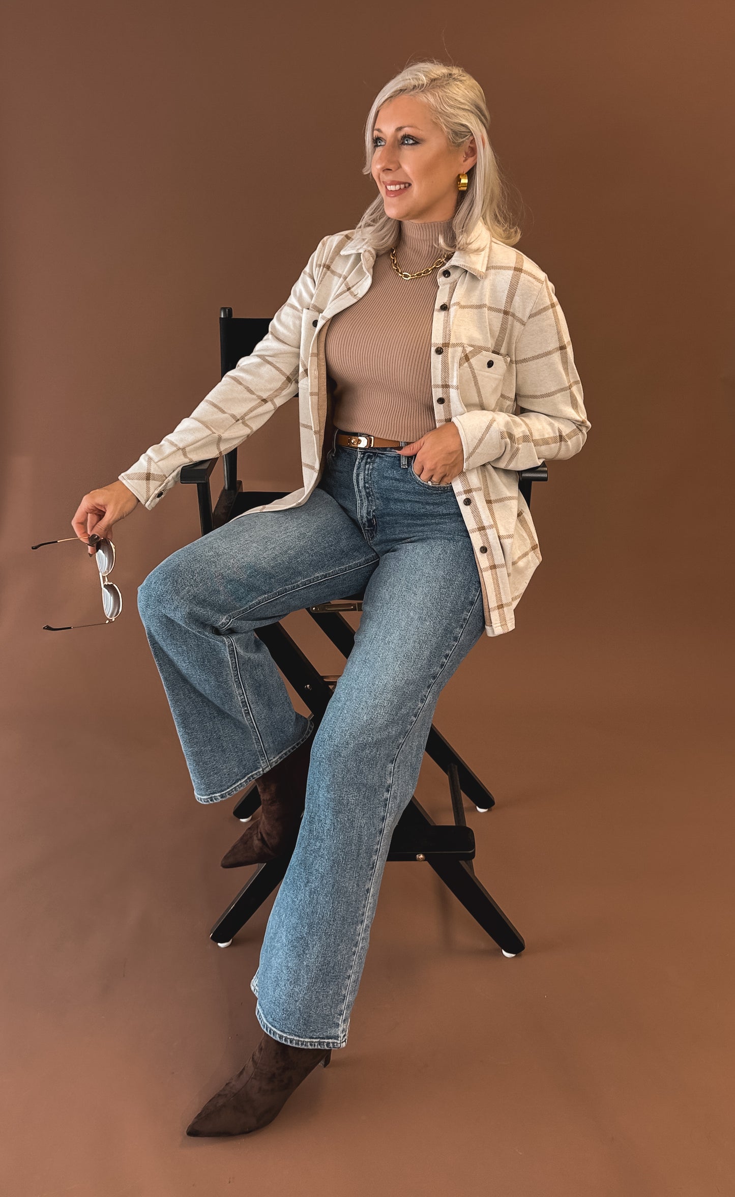 The Chapter Classic – High Rise Straight Leg in Medium Wash